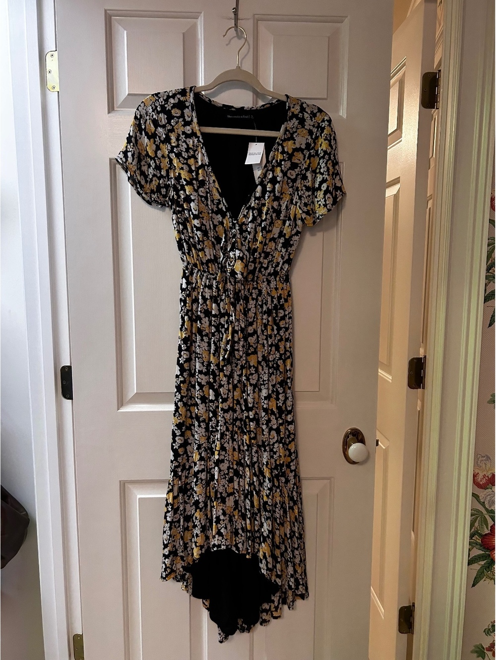 Abercrombie & Fitch Women's Floral High-Low Dress Size M